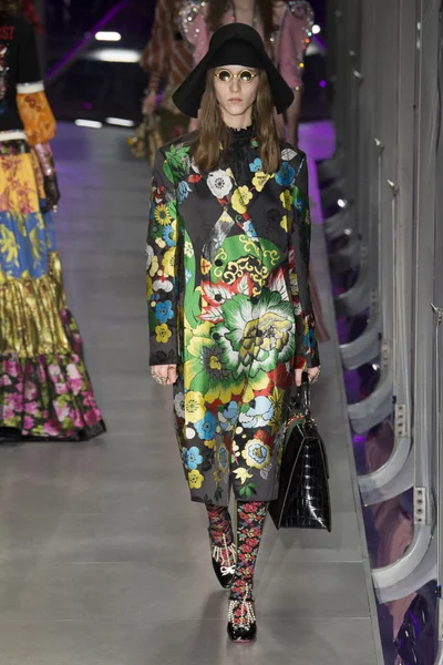 Look 79